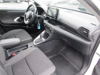 Toyota Yaris 1.5HYBRID Aut. 56.200km  Climat Camera CruiseControl....... picture 11