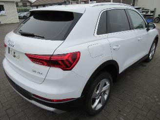 krockskadad bil auto Audi Q3 35TDI 150 2.0D S-Tronic Aut.46.700km!! VirtualCockpit Climatronic Navi StoelVerwarming Keyless-Go... 2023/8