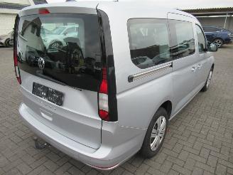Volkswagen Caddy maxi 2.0TDI  7-Zits  iQ-Drive Climatronic Camera Navi>Android of Carplay CruiseControl Front Assist Pdc.... picture 4