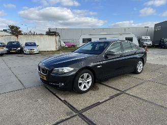 Voiture accidenté BMW 5-serie 520i High Exe sedan 2012/7