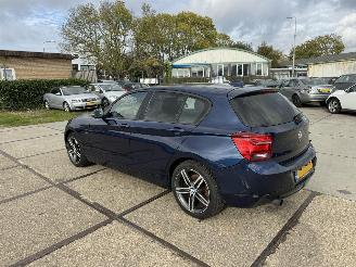BMW 1-serie 118i picture 4