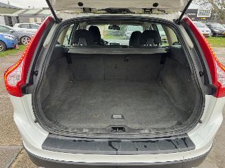 Volvo Xc-60 2.0 T Kinetic picture 16