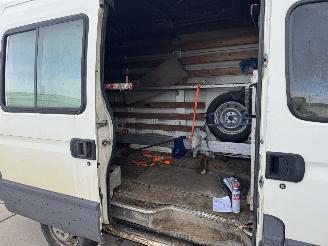 Iveco Daily 35S11V 300 H2 L picture 10