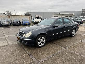 damaged passenger cars Mercedes E-klasse 320 CDI 2004/6