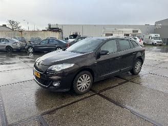 skadebil auto Renault Mégane Grandtour 1.2 Tce 2012/6