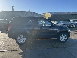 Suzuki Grand-vitara 2.4 Exclusive 4X4 picture 19