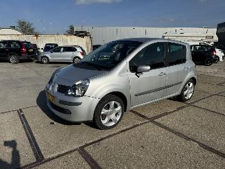 Avarii autoturisme Renault Modus 1.4 16v Dynamique 2007/9