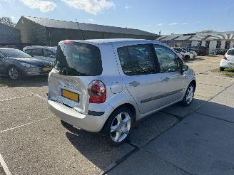 Renault Modus 1.4 16v Dynamique picture 3