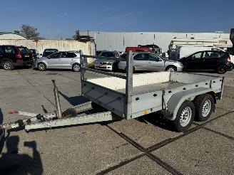 skadebil aanhanger Atec   2006/7