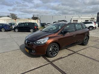 Auto incidentate Renault Clio Estate 0.9 TCe 2013/8