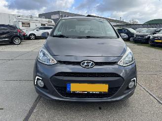 Hyundai I-10 1.0 i-Motion picture 12