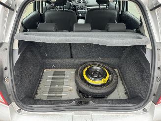 Renault Clio 1.5 DCI Collection picture 14