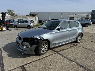 Vaurioauto  passenger cars BMW 1-serie 116i 2010/1