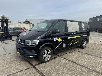 uszkodzony samochody ciężarowe Volkswagen Transporter 2.0 TDI L2H1 DC Highline 2017/6