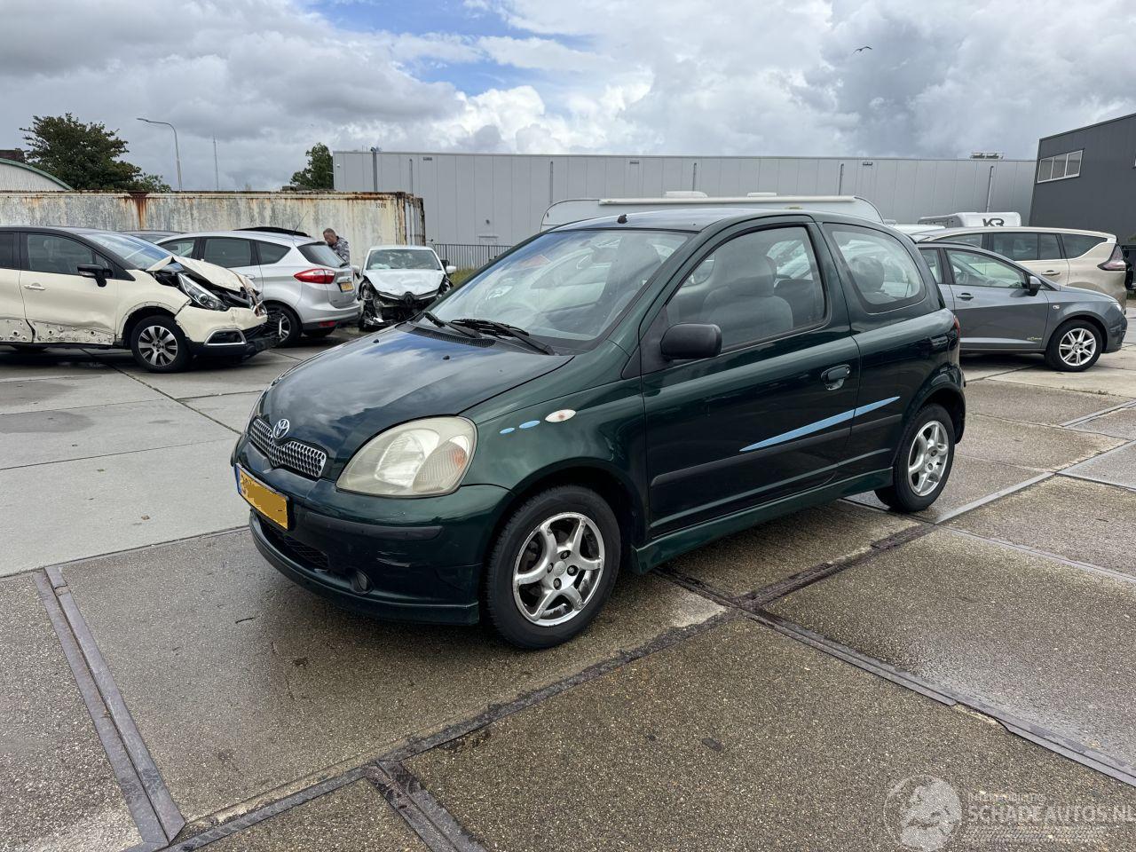 Toyota Yaris 1.0 16v  VVT-i Sol
