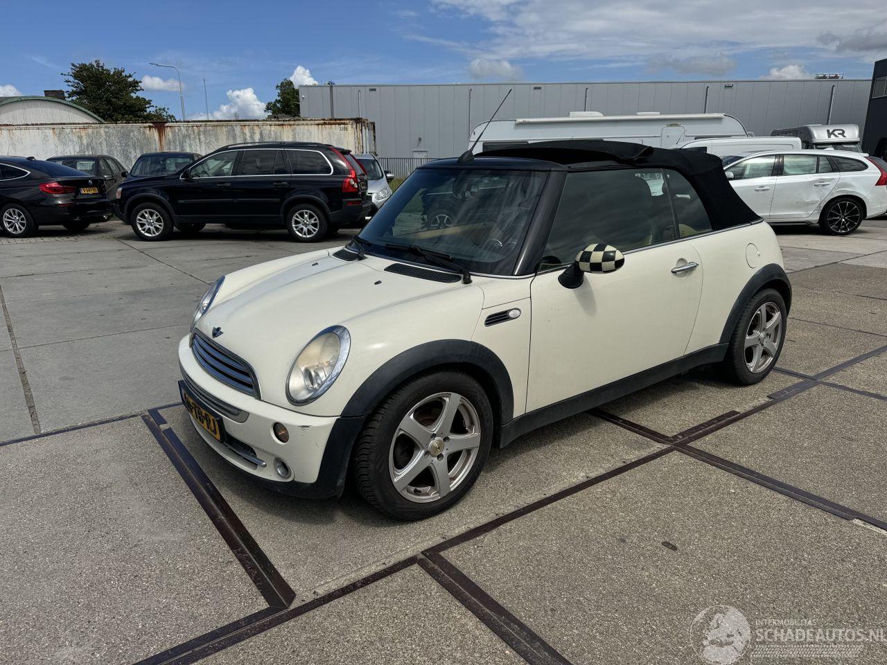 Mini Cabrio 1.6 Cooper Chilli