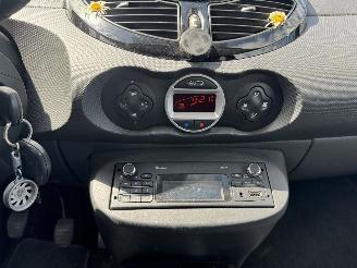 Renault Twingo 1.2 16v Dynamique picture 8