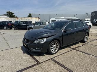 škoda osobní automobily Volvo V-60 1.6 D2 R-Design 2014/10