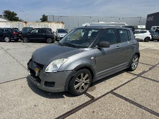 Coche accidentado Suzuki Swift 1.3 cool 2010/5