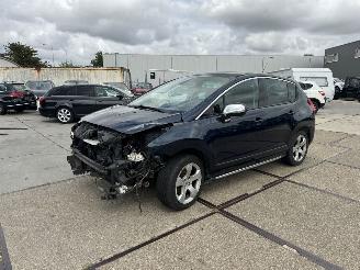 Voiture accidenté Peugeot 3008 1.6 THP GT Aut. 2010/9