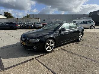 Vaurioauto  passenger cars Audi A5 2.0 TDI Sportback 2011/8