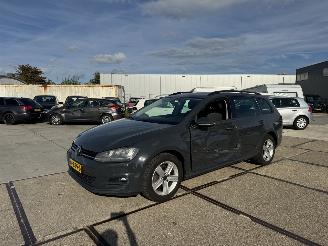 skadebil auto Volkswagen Golf 1.2 TSI VARIANT 2014/2