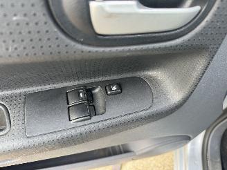 Mitsubishi Colt 1.1 Edition One picture 6
