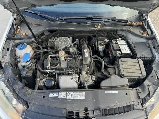 Volkswagen Golf 1.2 TSI Trendline 5drs picture 9