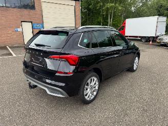 Skoda Kamiq Ambition Pano Automaat Stoelverwarming picture 2