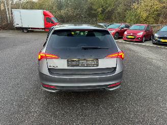 Skoda Scala Carlo 1.0 85 kw Pano automaat picture 5