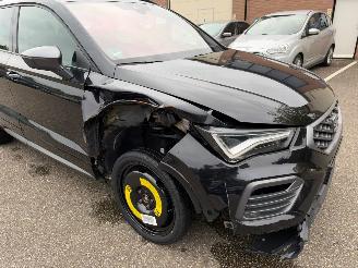 Seat Ateca FR 1.5 150PK automaat LEDER LED DODEHOEK KEYLESS ENTRY & GO picture 6