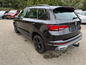 Seat Ateca FR 1.5 150PK automaat LEDER LED DODEHOEK KEYLESS ENTRY & GO picture 7