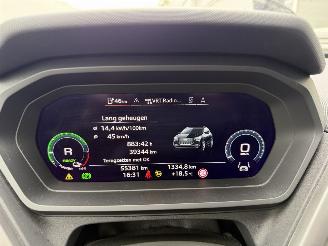 Audi Q4 Audi Q4 e-tron 35 e-tron Pano Leder picture 12