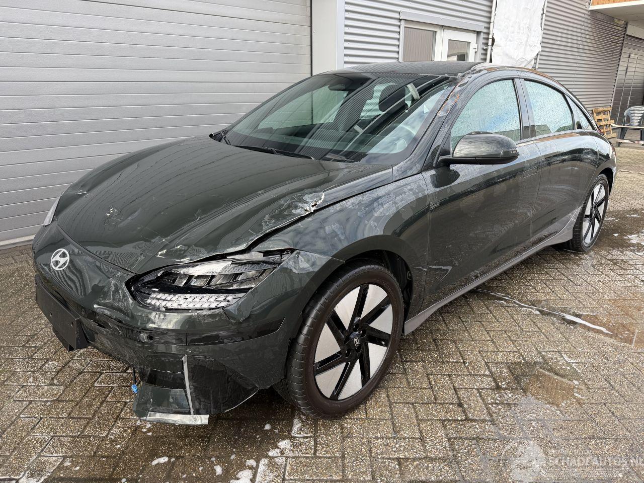 Hyundai IONIQ 6 Ionic 6 start en rijd airbags ok!