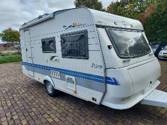 Schade caravan Hobby  440 SF + Voortent en luifel 2002/6
