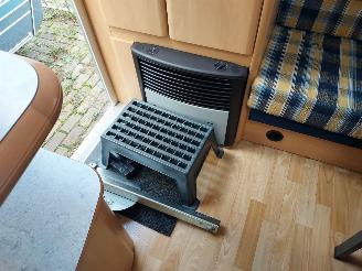 Hobby  440 SF + Voortent en luifel picture 12