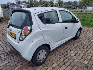 Chevrolet Spark GERESERVEERD  1.0 4 cilinder LPG 5 deurs picture 3