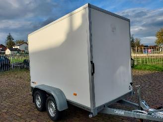 skadebil aanhanger Hapert  Gesloten Sapphire tandemasser 2000 kilo 2023/6