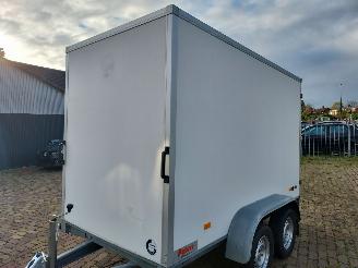 Hapert  Gesloten Sapphire tandemasser 2000 kilo picture 2