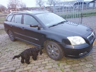Auto incidentate Toyota Avensis 2.0VVTi Linea Sol  benzine + Apk 2005/3