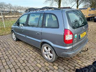 Opel Zafira 7 persoons + Automaat picture 4