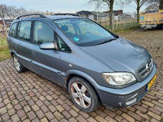škoda osobní automobily Opel Zafira 7 persoons + Automaat 2004/3