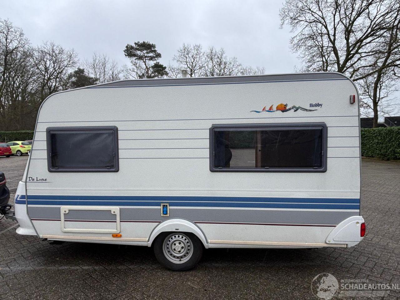 Hobby  400  SF + Voortent