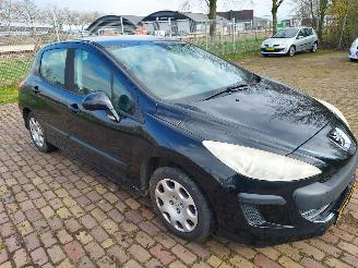 škoda osobní automobily Peugeot 308 5 deurs 1.6i  600 euro VASTE PRIJS 2008/2