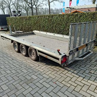 Unfall Kfz Anhänger Hulco  Terrax 3 asser  3500 kilo 2017/5