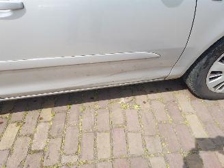Opel Corsa 1.2i 5 deurs + airco picture 6
