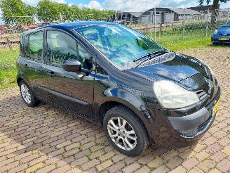 Damaged car Renault Modus 1.2 +  Airco 2008/3
