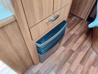 Eriba  LuxusLine  Mover Airco Voortent picture 11