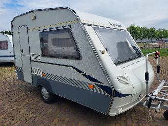 krockskadad bil caravan Beyerland  Silversport 350 + Voortent 1998/11