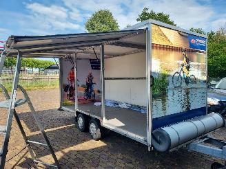 Van Weel  Gesloten aanhanger met 3 zijkleppen 2700 kilo picture 2
